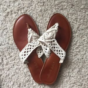 super cute comfy sandals